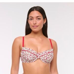 NWT Abercrombie & Fitch Curve Love Balconette Underwire Bikini Top Strawberry
